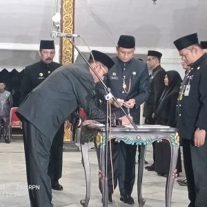 Bupati Sumenep Kembali Lantik Pejabat Dilingkungan Setdakab dan Kepala Sekolah