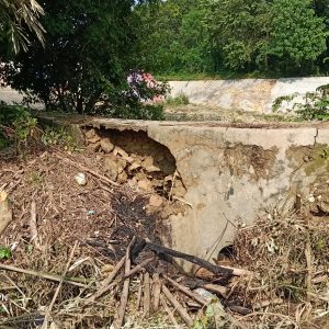 Bantaran Sungai Kebonagung Jebol Pemukiman Warga Alami Banjir