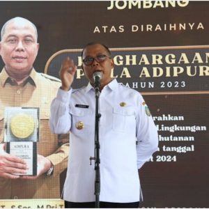 Meriah, Kirab Adipura Di Jombang Disambut Antusias Masyarakat