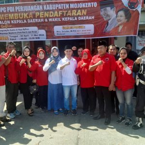 PDIP Menerima Gus Barra sebagai Pendaftar Pertama Balon Cabub Mojokerto