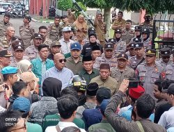 Komisi III DPRD Sumenep Kawal Langsung Pengunjuk Rasa Terkait Sengketa Terminal Arya Wiraraja Sumenep