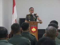 Dandim 0718/Pati Menyampaikan Jam Komandan Kepada Bintara Tinggi Kodim 0718/Pati