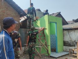 Kebahagiaan Ibu Inama, Warga Penerima Bantuan Program Renovasi Rutilahu TMMD 121 Mojokerto