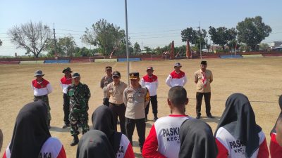 Kapolsek Jetis Bersama Forkopimca Beri Motivasi dan Pembekalan Paskibraka