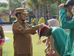 Bupati Achmad Fauzi Wongsojudo Serahkan Penghargaan Atlet dan Kafilah Berprestasi