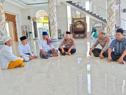 Polresta Banyuwangi Gelar Safari di Jumat Curhat Upaya Cooling System Jelang Pilkada 2024