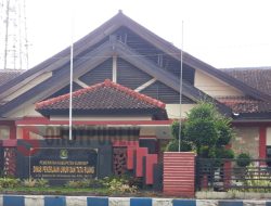 Pemkab Sumenep melalui Dinas PUTR Lakukan Normalisasi Embung Montorna 1