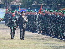 Upacara HUT Ke-79, TNI Bersama Rakyat Siap Mengawal Suksesi Kepemimpinan Nasional Untuk Indonesia Maju