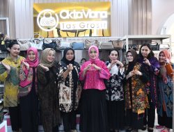 Kunjungi Oktaviana Tas Grosir UMKM Anggota Persit KCK Cabang XXX Kodim 0815, Ketua Persit KCK PD V/Brawijaya Berikan Apresiasi