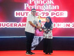 Puncak Peringatan HUT Ke-79 PGRI dan Hari Guru Nasional, Kota Mojokerto Beri Penghargaan bagi Pahlawan Pendidikan