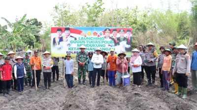 Dukung Ketahanan Pangan, Polres Mojokerto Kota Launching Gugus Tugas Polri Bersama Kelompok Tani