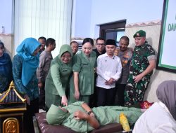 Solidaritas Sosial Jelang HUT Ke-79 Persit, TNI dan Forkopimda Mojokerto Bersatu Dalam Aksi Donor Darah