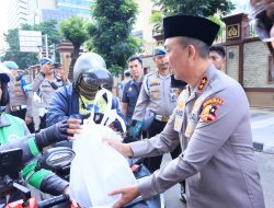 Polri dan Media Bersinergi Berbagi Takjil Serentak di Seluruh Indonesia