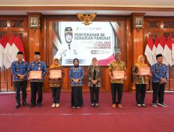 110 PNS Kota Mojokerto Terima SK Kenaikan Pangkat, Wali Kota Ning Ita Ajak Tingkatkan Kinerja untuk Sukseskan Panca Cita