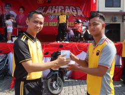 Berbagai Hadiah Menarik Dibagikan Dalam Perayaan Hari Bhayangkara Ke-79 Polres Demak