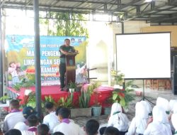 SMKN 1 Mojoanyar Terima Materi Wasbang, Danramil 0815/10 Bangsal : Pentingnya Memahami 4 Pilar Kebangsaan