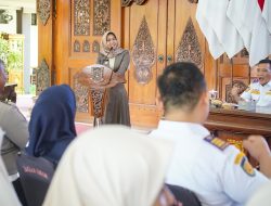 Ning Ita Ajak Pelajar Tertib Berlalu Lintas, Keselamatan Jadi Modal Masa Depan