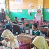 Babinsa Koramil 0815/04 Puri Kawal Program Makan Bergizi Gratis untuk 3.300 Siswa