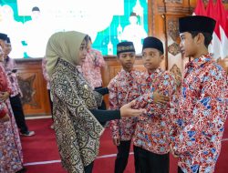 Kafilah MTQ Kota Mojokerto Bertolak ke Jember, Wali Kota Pesan Jaga Kesehatan dan Hafalan
