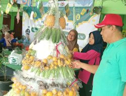 Peringatan Maulid Nabi Adakan Pengajian Umum dan Bersama Nikmati Tumpeng Raksasa Hasil Bumi Desa Krembangan 2025