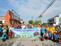 Ribuan Warga Kota Mojokerto Bergerak Serentak di World Clean Up Day 2025