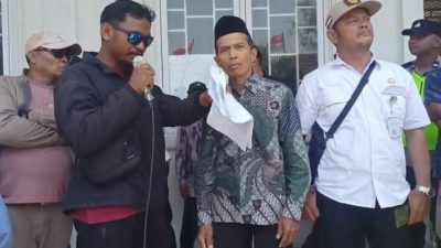 Warga Desa Bumiharjo Tolak Pendaftar Perangkat dari Luar Desa, Desak Utamakan Putra Daerah
