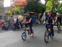 Ting Ting – Kring Kring, Kapolres Mojokerto Kota Gowes Menyapa Masyarakat Pantau Kamtibmas