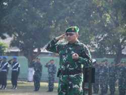 Tegakkan Disiplin dan Soliditas, Dandim 0815/Mojokerto Sampaikan Amanat Panglima TNI Saat Upacara Bendera