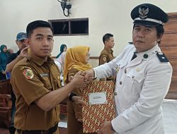 Kades Medali Lantik Dua Kaur dan Satu Kadus