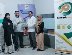 Kemitraan Literasi Menguat: Prenadamedia Hibahkan Ratusan Buku untuk Perpustakaan Universitas Modern Al Rifa’ie Indonesia Malang
