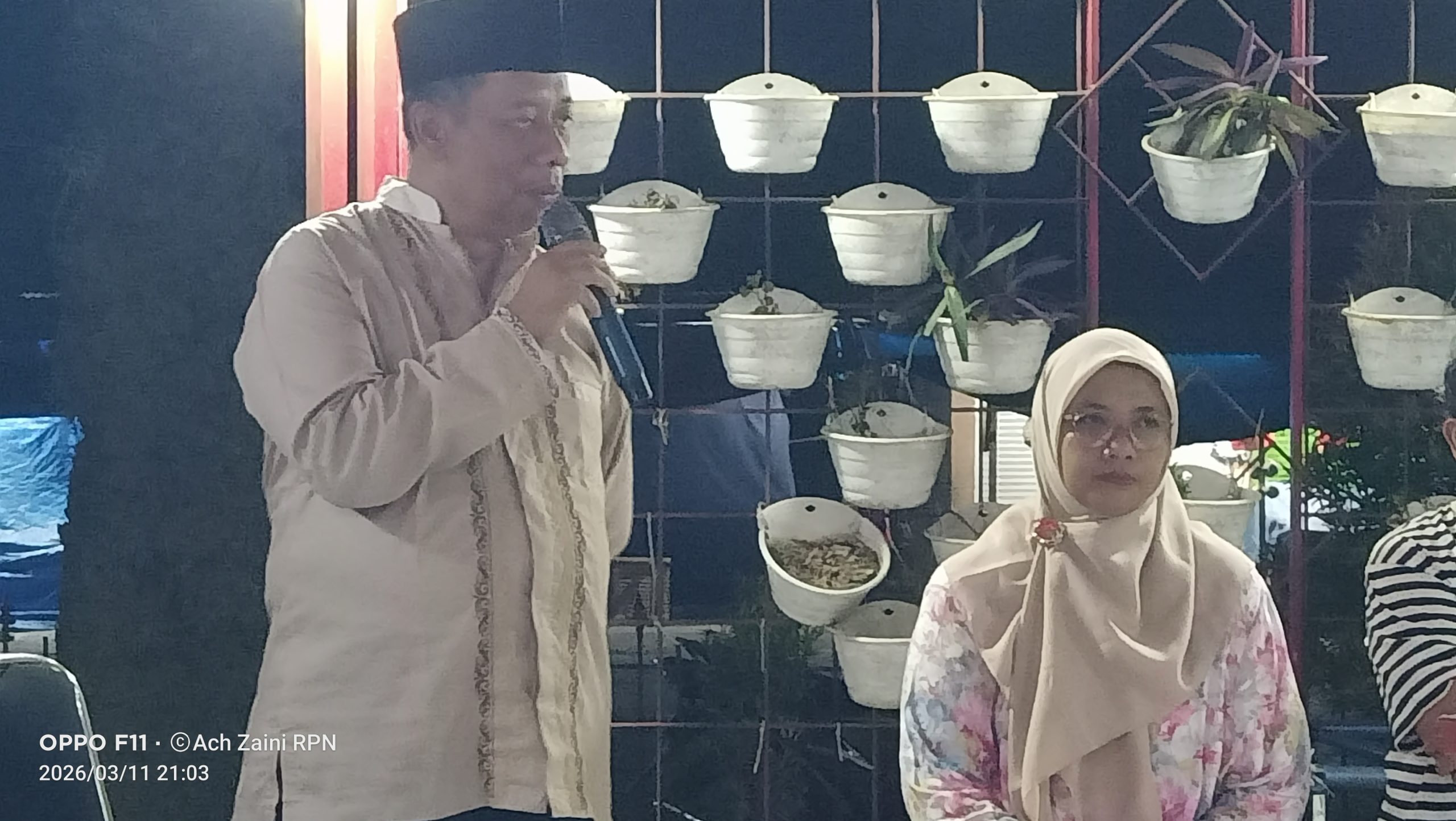 Kepala DKPP Sumenep, Drs H. Chainur Rasyid M.Si saat menyampaikan tanggapan di Lelang Tani Perdana